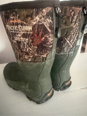 Dryshod Arctic Storm Boots kids size 2 hydrokote